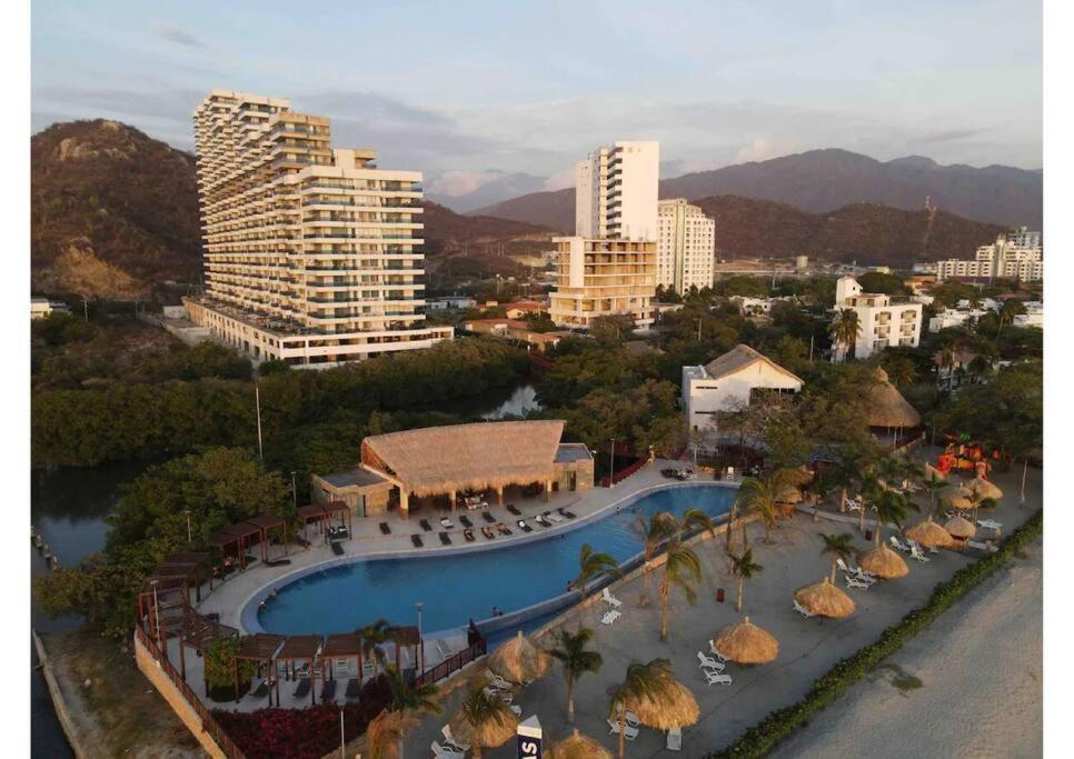 Lujoso Apto En Pozos Colorados Samaria Club De Playa Apartment